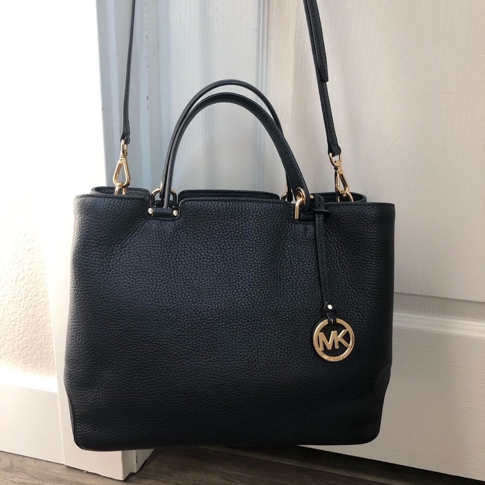 Michael Kors Navy Blue Purse - Picture 9 of 9